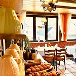 Haus Benico -pension- 3*
