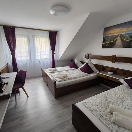 Haus Benico -pension- 3*