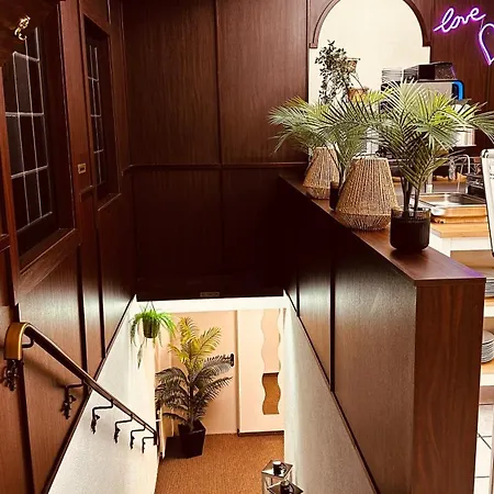 ゲストハウス Haus Benico -pension- エルンスト